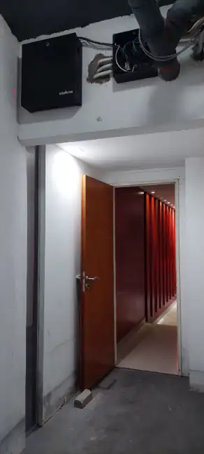 Configuración de sistema de videovigilancia en una oficina en City Bell